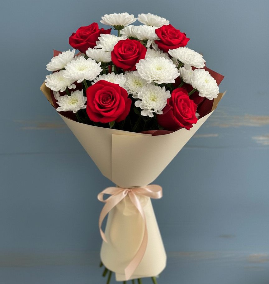 Букет цветов из: Розы и Хризантемы в поселок Карьероуправления