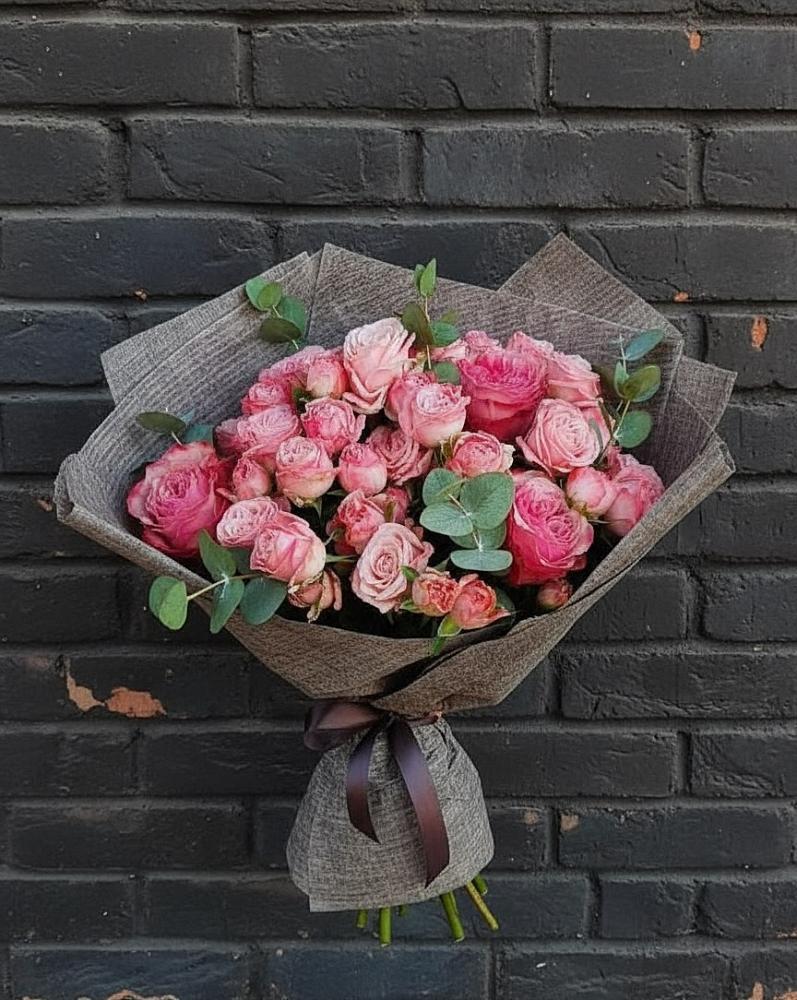 Букет цветов из: Розы в поселок Карьероуправления