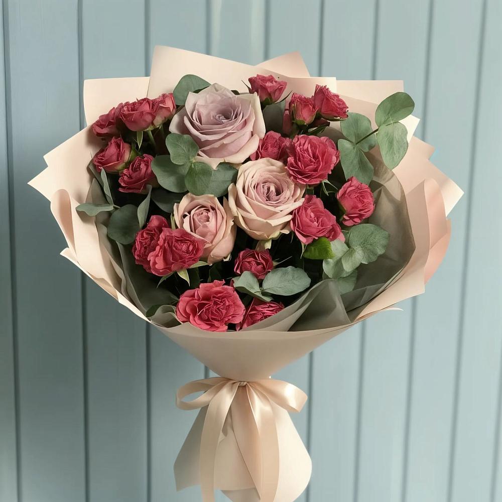 Букет цветов из: Гвоздики и Розы в поселок Карьероуправления