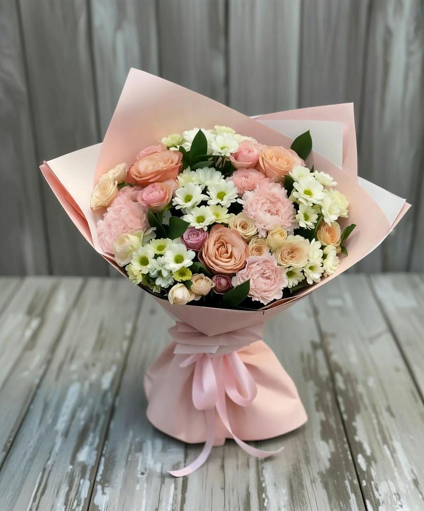 Букет цветов из: Гвоздики, Розы и Хризантемы в поселок Карьероуправления