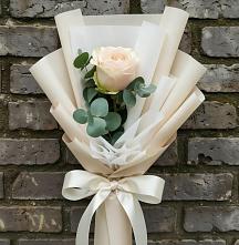 Букет цветов из:  Розы в поселок Карьероуправления