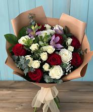 Букет цветов из:  Розы и Альстромерии в поселок Карьероуправления