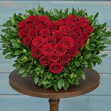 Цветочная композиция из Розы в виде сердца #REPLACE_PRED# поселок Карьероуправления