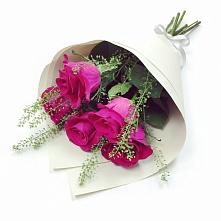 Букет цветов из:  Розы в поселок Карьероуправления