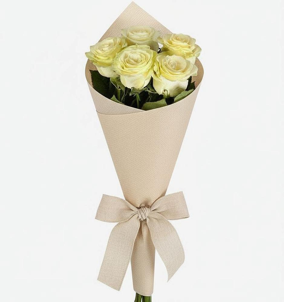 Букет цветов из: Розы в поселок Карьероуправления