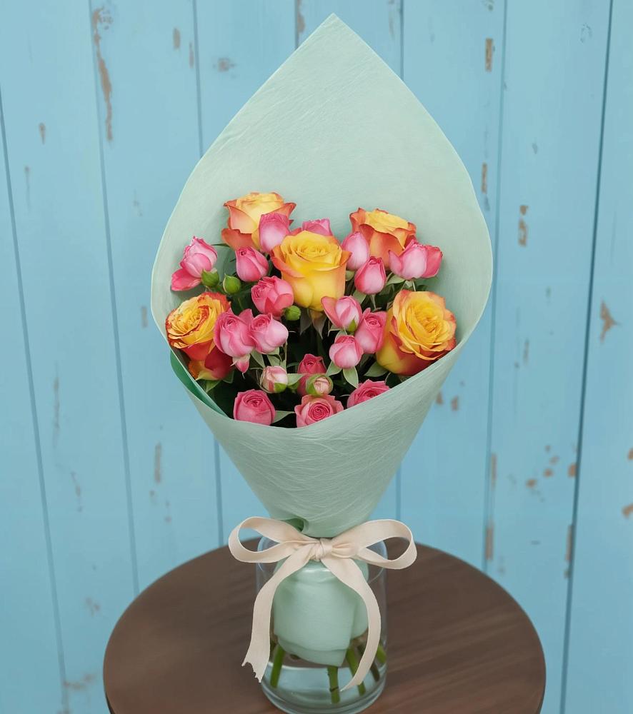 Букет цветов из: Розы в поселок Карьероуправления