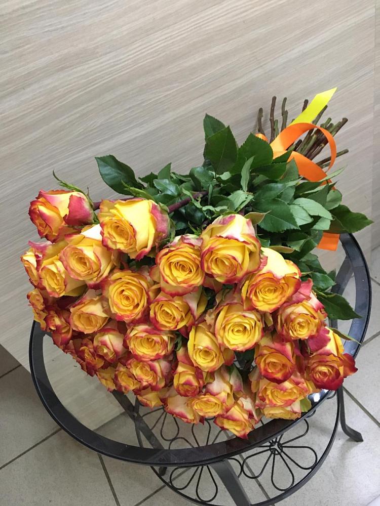 Букет Желтые розы в поселок Карьероуправления