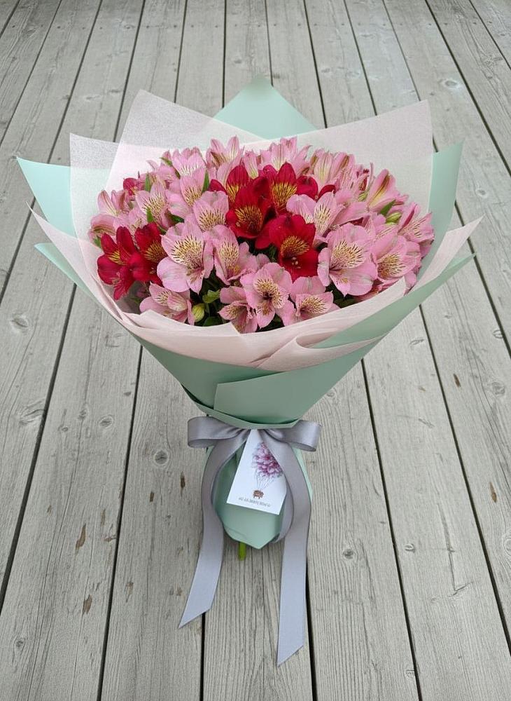 Букет цветов из: Альстромерии в поселок Карьероуправления