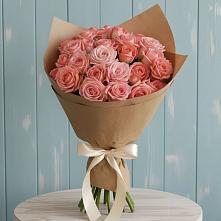 Букет цветов из:  Розы в поселок Карьероуправления