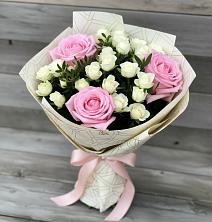 Букет цветов из:  Розы в поселок Карьероуправления