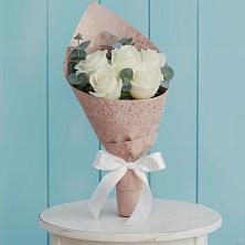 Букет цветов из:  Розы в поселок Карьероуправления