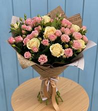 Букет цветов из:  Розы в поселок Карьероуправления