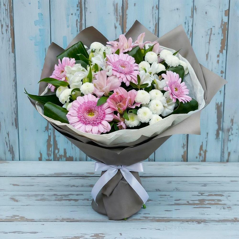 Букет цветов из: Герберы, Альстромерии и Хризантемы в поселок Карьероуправления