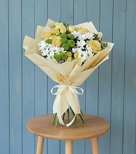 Букет цветов из:  Хризантемы и Розы в поселок Карьероуправления