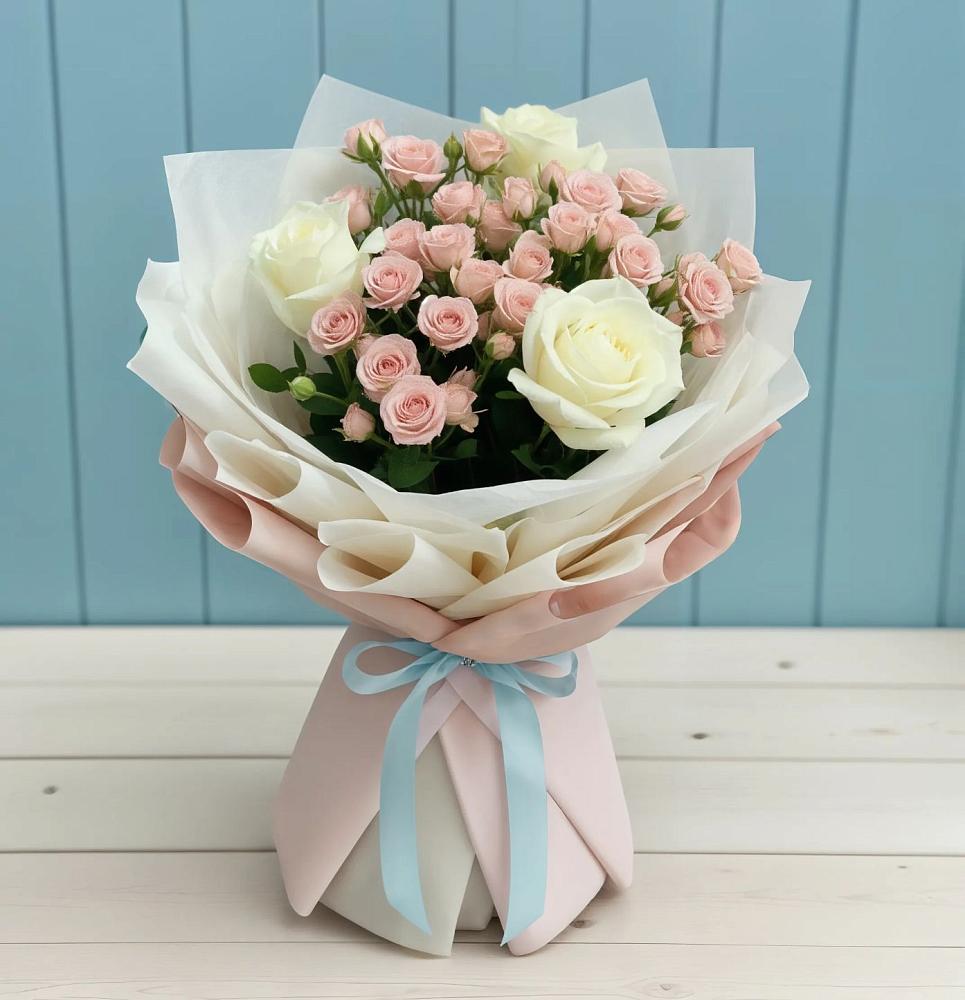 Букет цветов из: Розы в поселок Карьероуправления