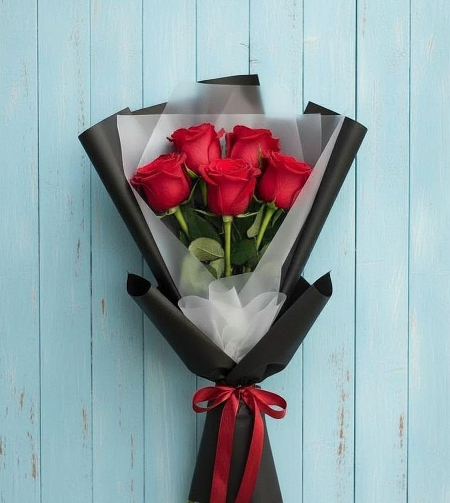 Букет цветов из: Розы в поселок Карьероуправления