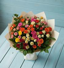 Букет Микс из разноцветных кустовых роз в поселок Карьероуправления